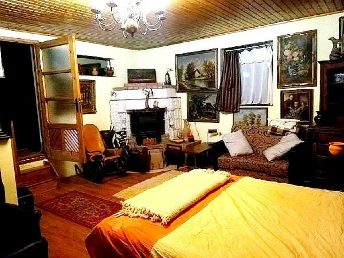 Leyla Guesthouse Castel براشوف المظهر الخارجي الصورة