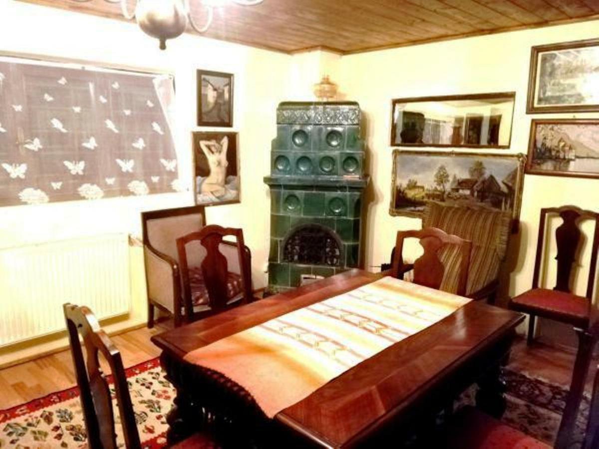 Leyla Guesthouse Castel براشوف المظهر الخارجي الصورة